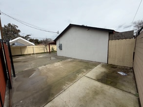 1709 Margaret Way in Ceres, CA - Building Photo - Building Photo