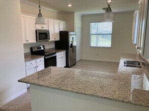 3343 Pasadena Ct in Ft. Myers, FL - Building Photo - Building Photo