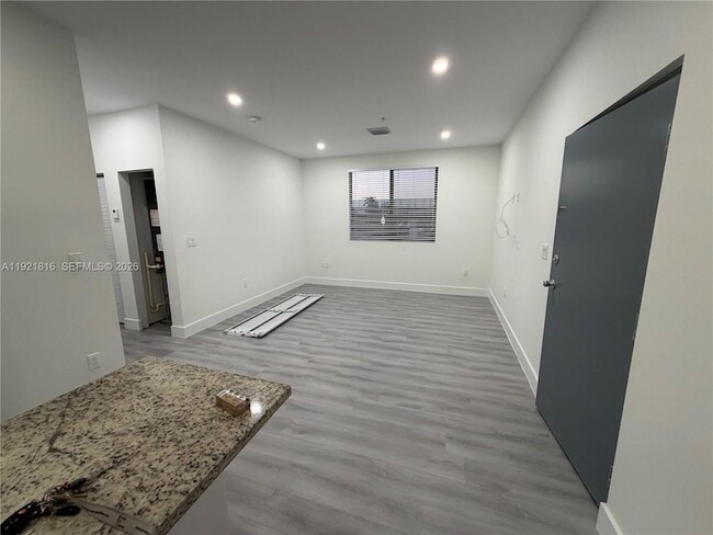 property at 859 E 24th St