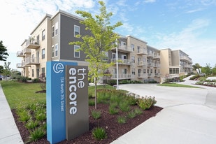 Encore Apartments in Sheboygan, WI - Building Photo