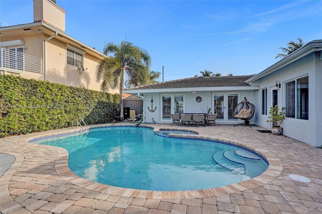 2661 NE 22nd Ct in Pompano Beach, FL - Building Photo