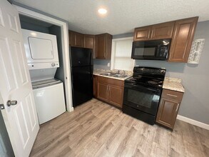 1020 W Portage St in Kissimmee, FL - Building Photo - Building Photo