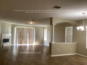 2531 Peekskill Rd in Valrico, FL - Building Photo - Building Photo