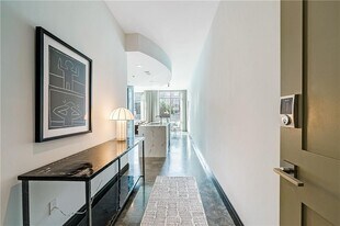 905 Juniper St NE in Atlanta, GA - Building Photo