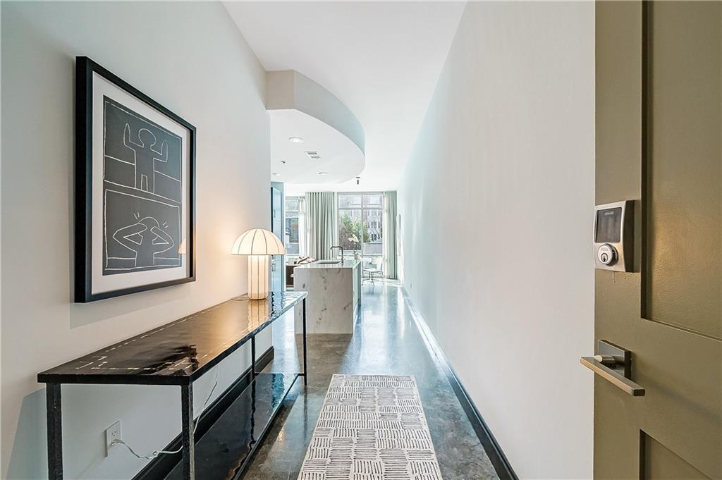 905 Juniper St NE in Atlanta, GA - Building Photo