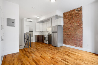 476 Gates Ave in Brooklyn, NY - Building Photo - Building Photo