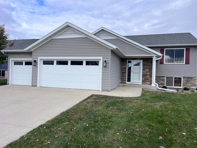 property at 5445 Florence Dr NW