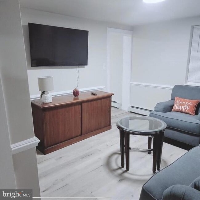 480 W South St in Frederick, MD - Building Photo - Building Photo