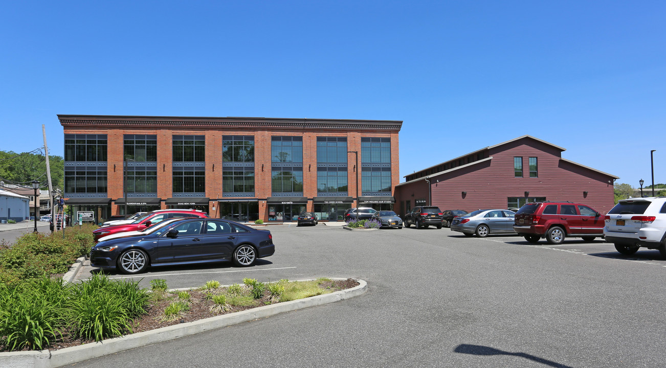 Roslyn Lumber Yard in Roslyn, NY - Building Photo