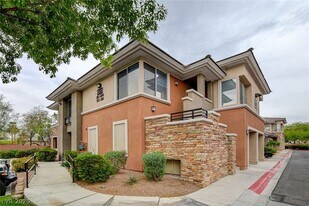 656 Peachy Canyon Cir, Unit 202 in Las Vegas, NV - Building Photo