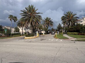 3001 Greystone Loop in Kissimmee, FL - Building Photo - Building Photo