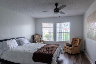 228 Down E Ln in Greenacres, FL - Building Photo - Building Photo