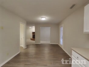 2322 Edgewater Cir in Plainfield, IN - Foto de edificio - Building Photo