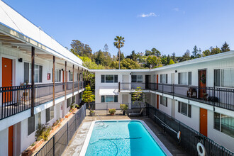 Eagle Rock Apartments in Mill Valley, CA - Building Photo - Building Photo