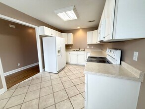 2441 Hallerins Ct in Maryville, TN - Building Photo - Building Photo