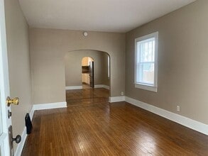 2042 Deming St in Terre Haute, IN - Building Photo - Building Photo