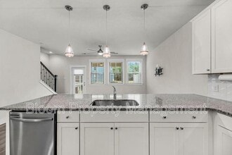 7770 Park Gate Dr in North Charleston, SC - Building Photo - Building Photo