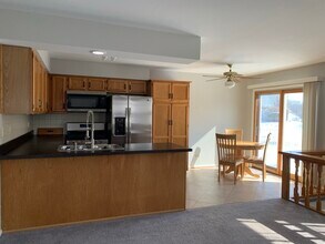 332 Inverrary Ln in Deerfield, IL - Building Photo - Building Photo