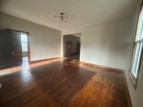 1709 Ekin Ave in New Albany, IN - Building Photo - Building Photo