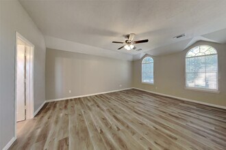 6807 Oakbranch Manor Ln in Richmond, TX - Building Photo - Building Photo