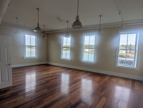 1 Grand Ave, Unit 4 in New Haven, CT - Building Photo - Building Photo