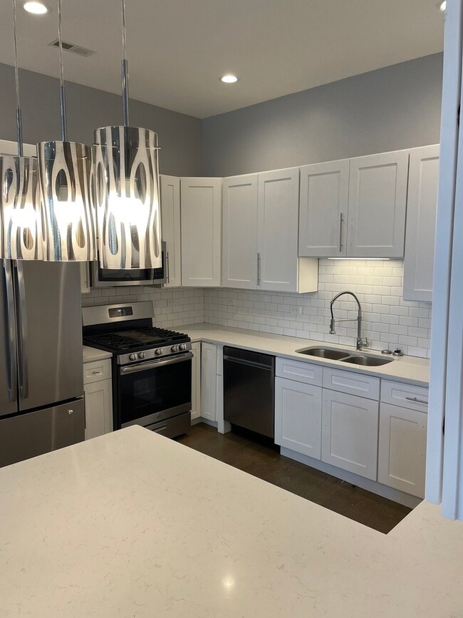 2233 W Washington Blvd in Chicago, IL - Building Photo - Building Photo