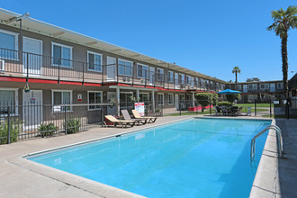 Osito Apartments in Merced, CA - Building Photo - Building Photo