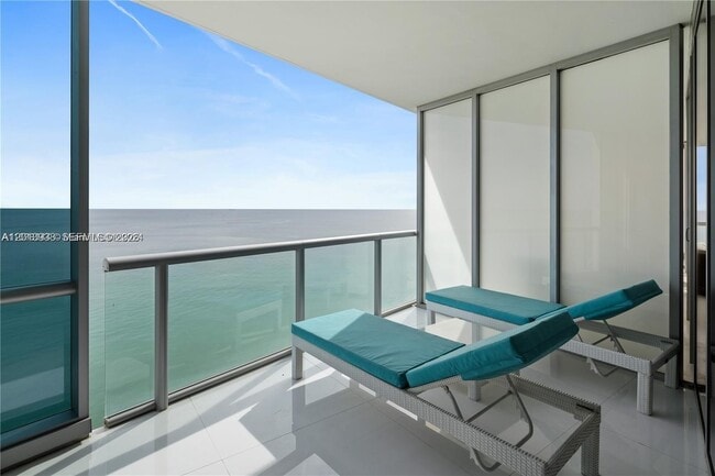 property at 17121 Collins Ave