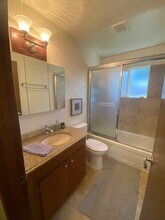 6039 SE Center St, Unit 6039 in Portland, OR - Building Photo - Building Photo