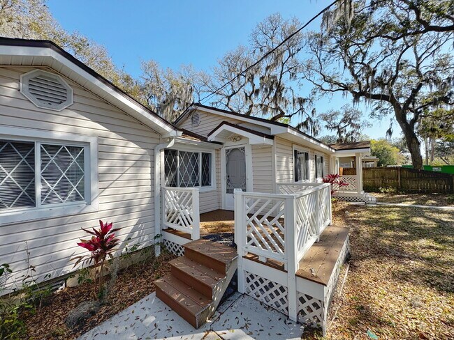 20 Macaris St in St. Augustine, FL - Building Photo - Building Photo