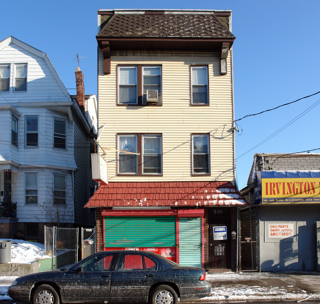 132 Myrtle Ave in Irvington, NJ - Building Photo - Building Photo