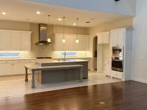 8127 Shackelford Dr in Frisco, TX - Building Photo - Building Photo