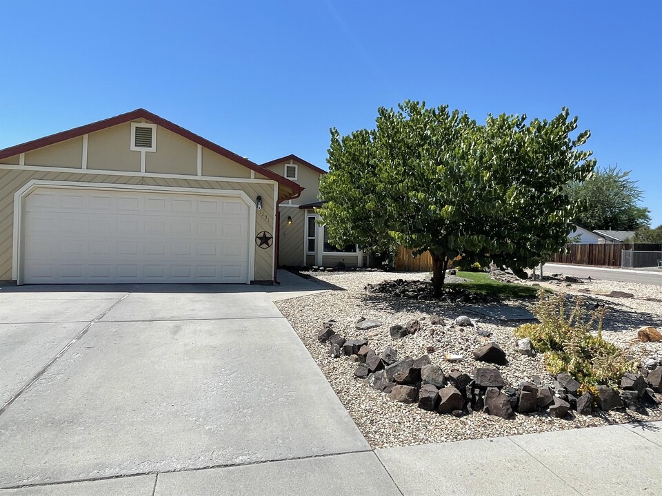1231 NW 13th Ave in Meridian, ID - Building Photo