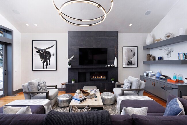 477 Fairway Dr in Snowmass Village, CO - Building Photo - Building Photo