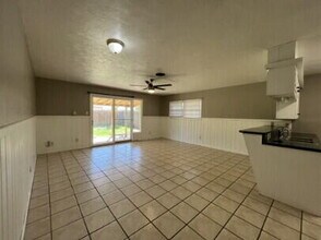 5413 32nd St in Lubbock, TX - Building Photo - Building Photo