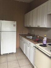 3025 NW 8th Rd in Fort Lauderdale, FL - Building Photo - Building Photo