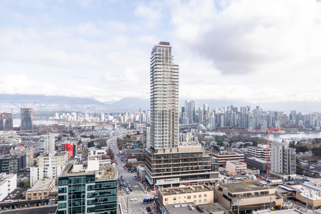 The Stories at South Granville Station in Vancouver, BC - Building Photo