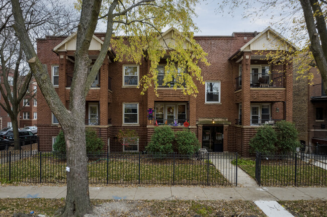 2453-2459 W Sunnyside Ave in Chicago, IL - Building Photo - Building Photo