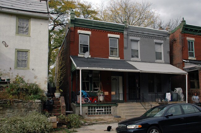 5425 Hunter St in Philadelphia, PA - Building Photo - Building Photo