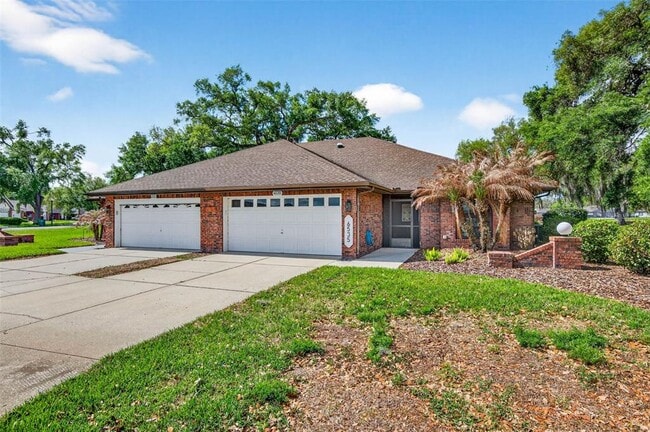 property at 6535 Brentwood Dr.