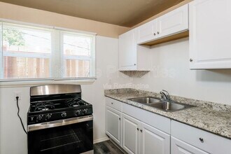 218 Idora Ave in Vallejo, CA - Building Photo - Building Photo