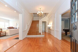 135 Bridge St in Manchester by the Sea, MA - Building Photo - Building Photo