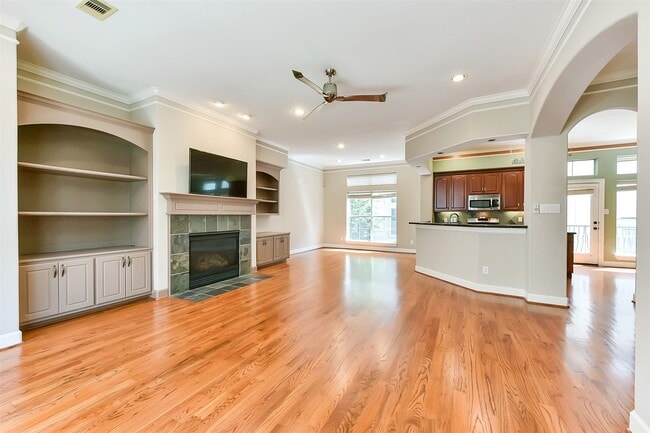property at 420 Fowler St