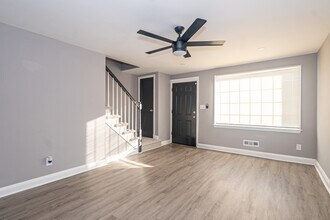 3519 Kentucky Ave in Baltimore, MD - Foto de edificio - Building Photo