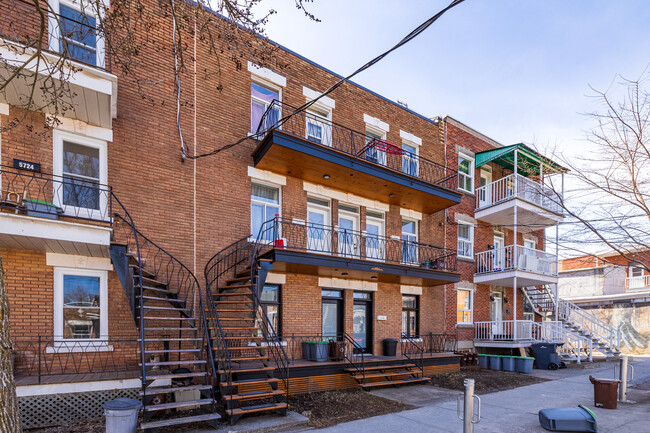 5726-5730 2E Av in Montréal, QC - Building Photo - Primary Photo