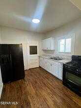 209 Hadlock St in El Paso, TX - Building Photo - Building Photo