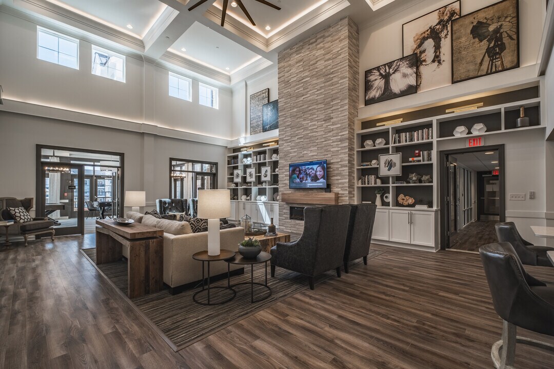 Abberly CenterPointe in Midlothian, VA - Building Photo