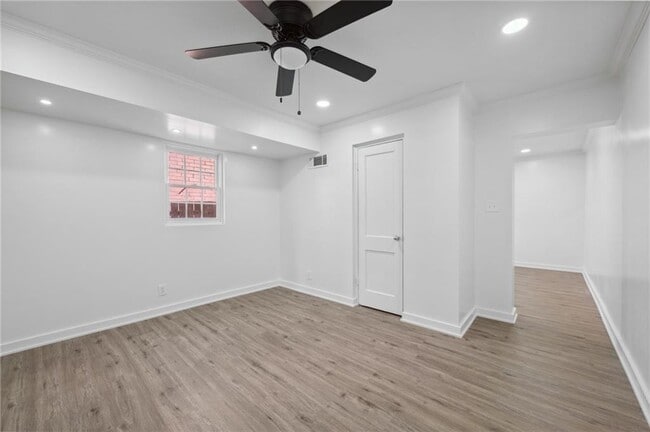 property at 1004 Wylie St SE