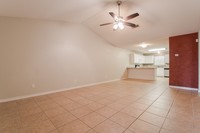 1423 Western Oaks Ct-Unit -1 in Bryan, TX - Building Photo - Building Photo