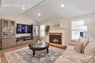 6865 S Locust Ct in Centennial, CO - Building Photo - Building Photo